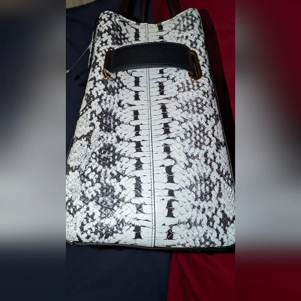 COACH Color Block Exotics Swagger Carryall LI/Black Satchel Black Multi NWT - Picture 8 of 12